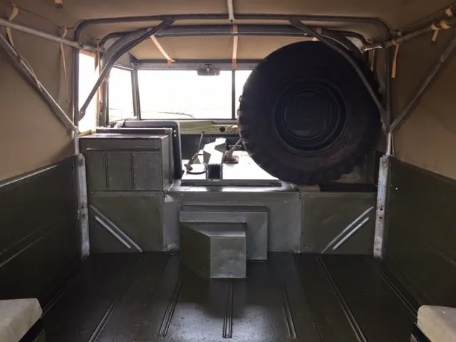 Land Rover ® 101 FC GS *V8 RHD 12V* (DDE)