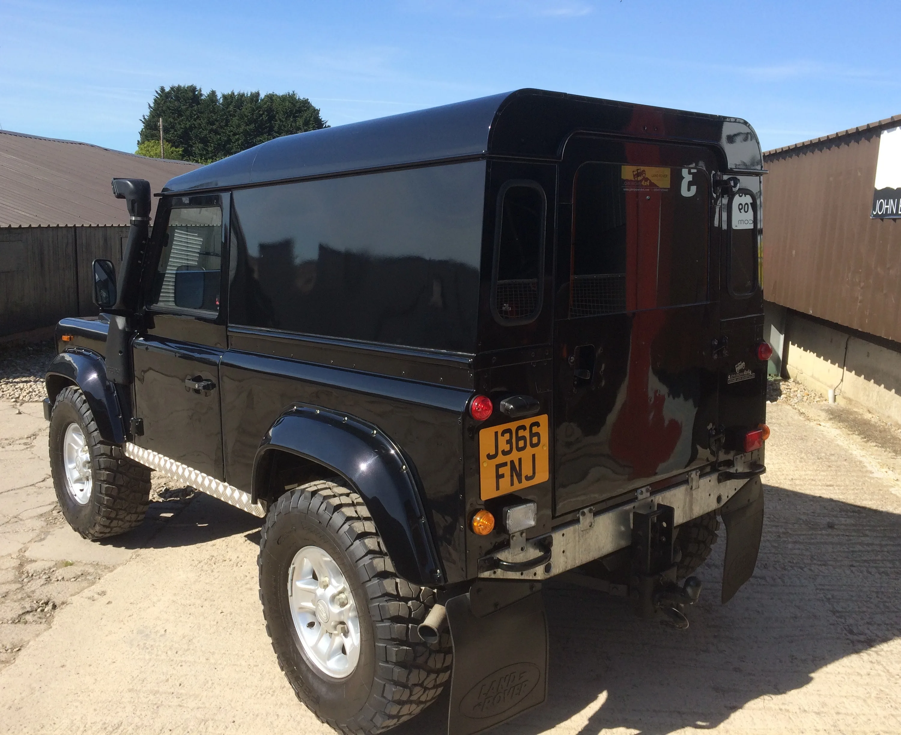 Land Rover® 90 in Java Black (1992)
