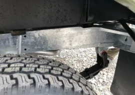 Land Rover® 90 *HIGH SPEC AUTOMATIC* (OSX)