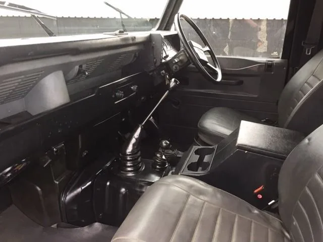 Land Rover® 90 *200tdi & Power Steering*