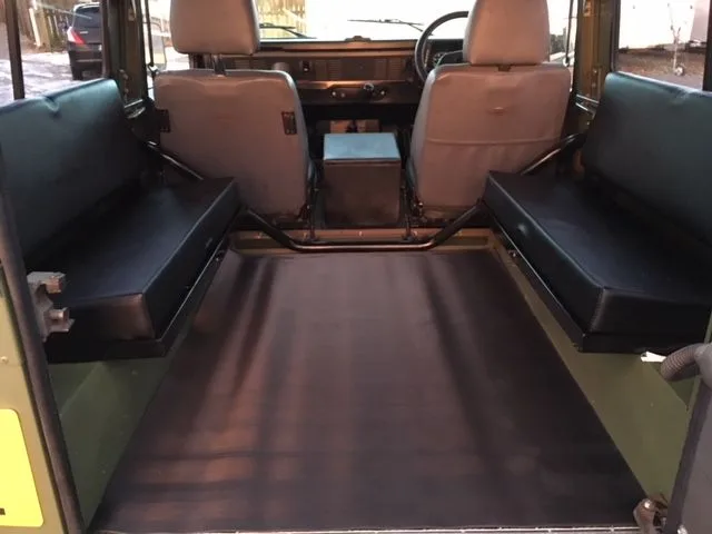 Land Rover ® 90 300tdi *Fully Rebuilt & Low Mileage* (KFE)