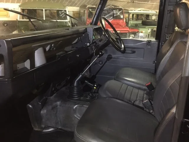 Land Rover® 90 Truckcab (1993) (BUJ)