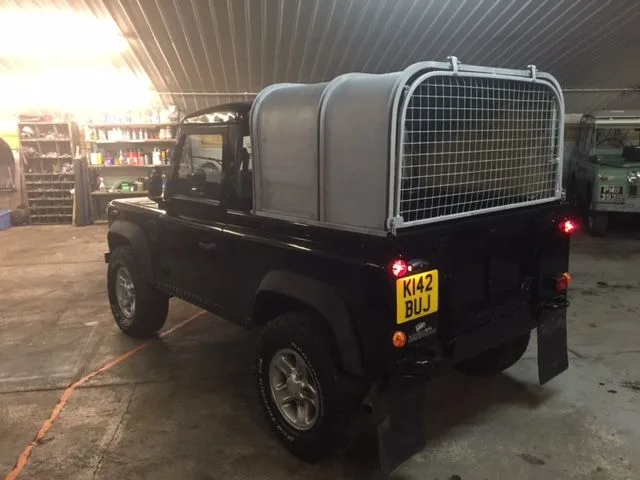 Land Rover® 90 Truckcab (1993) (BUJ)