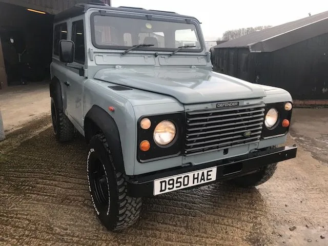 Land Rover ® 90  *Matching Numbers - USA Exportable* (HAE)