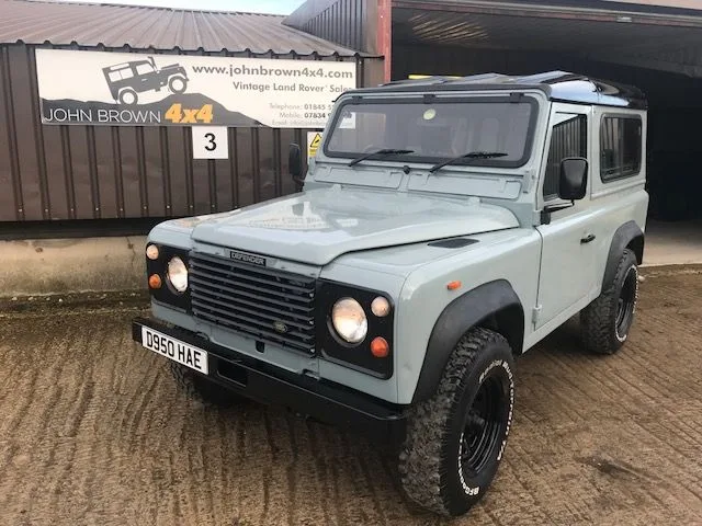 Land Rover ® 90  *Matching Numbers - USA Exportable* (HAE)