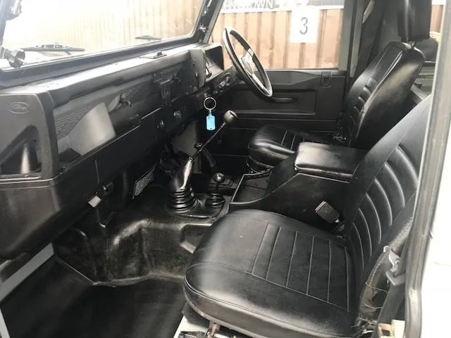 Land Rover ® 90  *Matching Numbers - USA Exportable* (HAE)