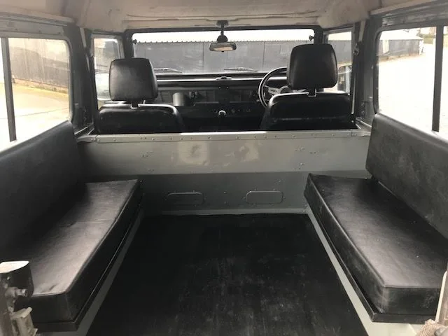 Land Rover ® 90  *Matching Numbers - USA Exportable* (HAE)
