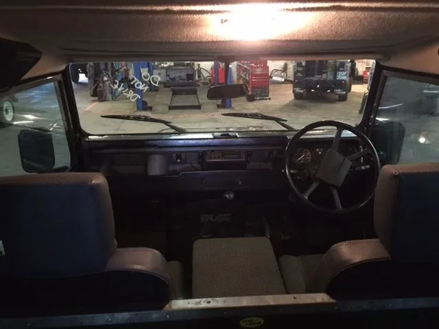 Land Rover® 90 * Rare, Original & Early* (XVS)