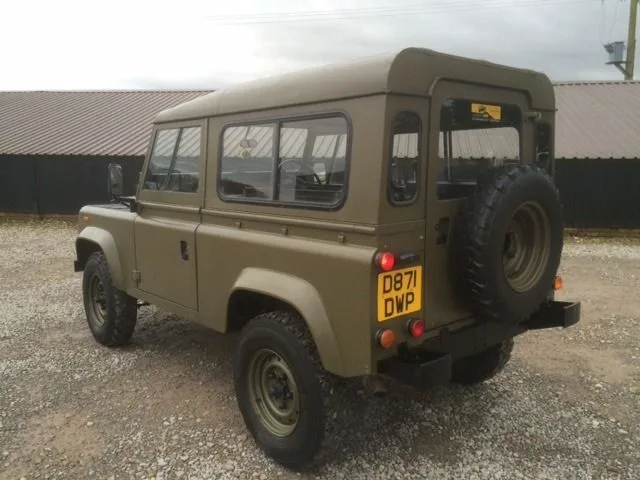 Land Rover® 90 * Low Mileage and Power Steering*