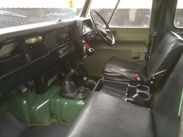 Land Rover® 90 * Low Mileage and Power Steering*