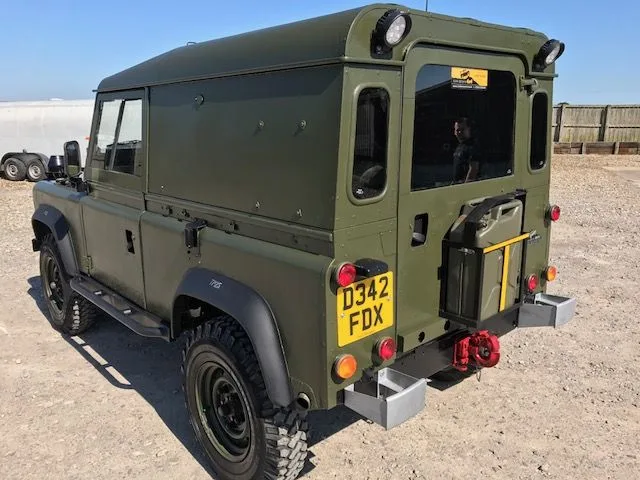 Land Rover® 90 in Nato Green (FDX) *Ex-Military*