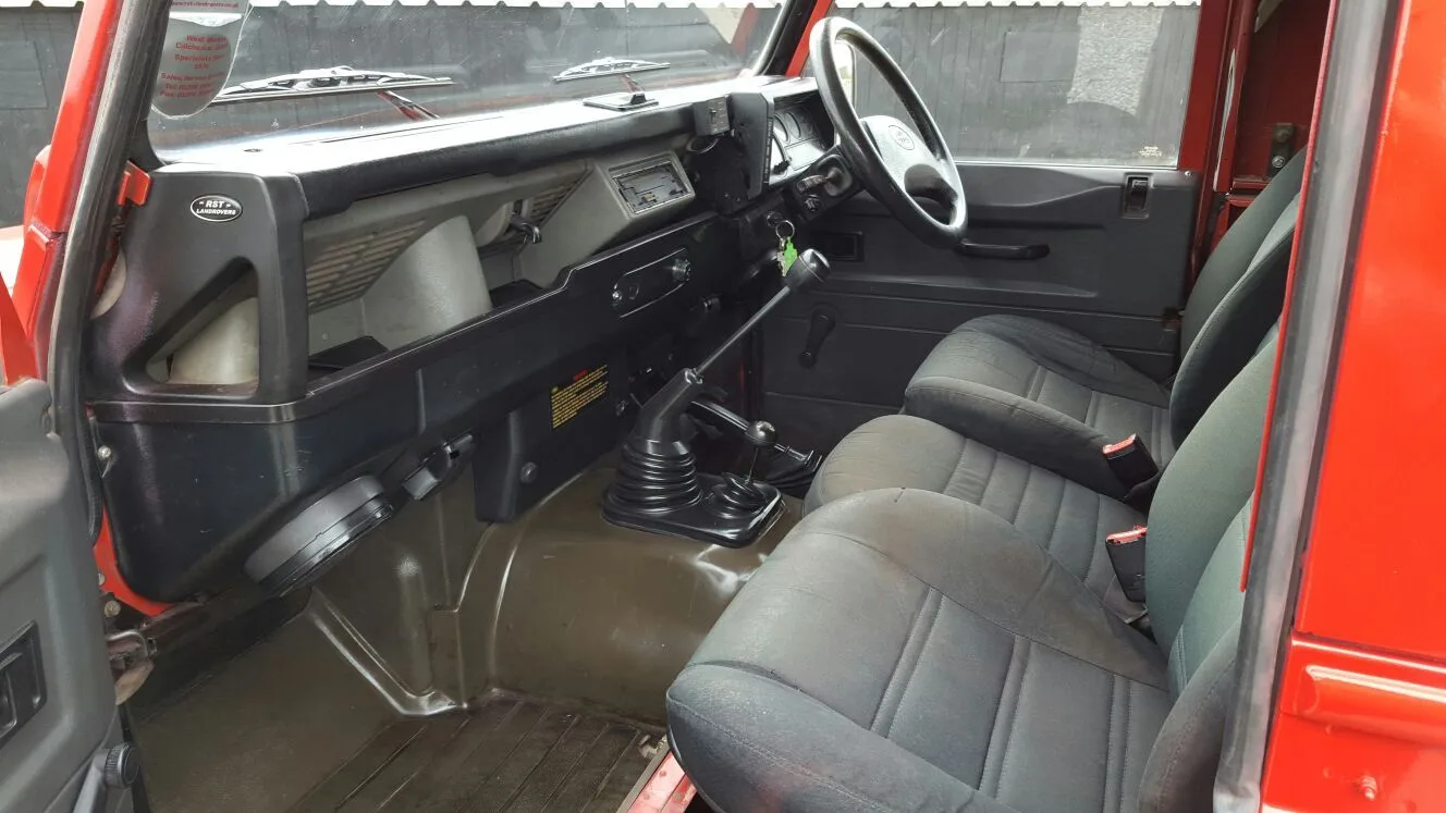 Land Rover® 90 *Famous* (ESM)