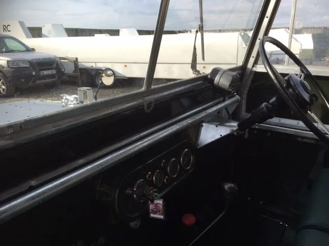 Land Rover® Series 1 80" (HTM)