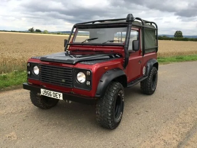 Land Rover® 90 in Masai Red (1991)