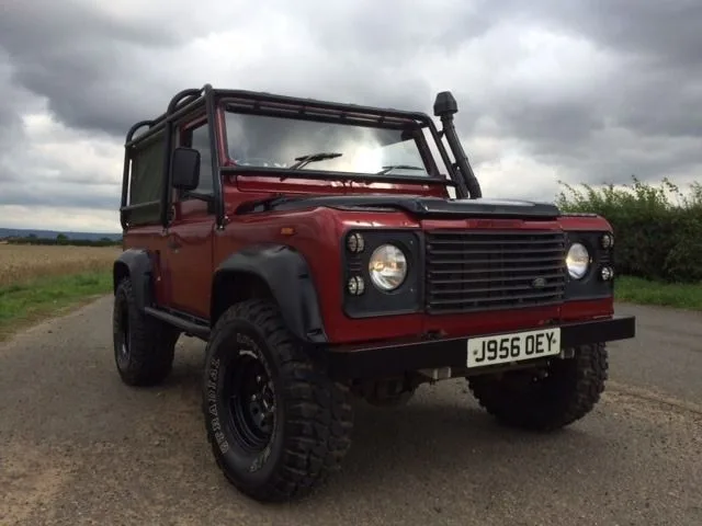 Land Rover® 90 in Masai Red (1991)