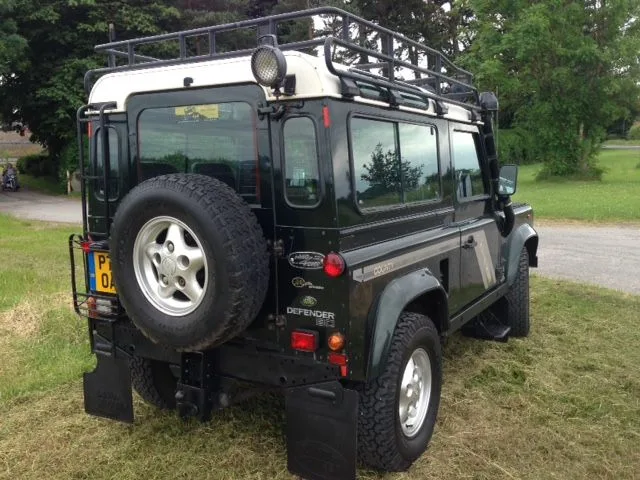 Land Rover® 90 300tdi (OAK)