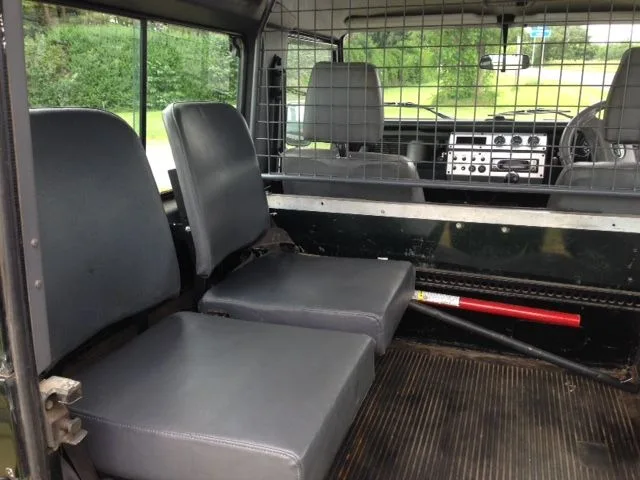 Land Rover® 90 300tdi (OAK)