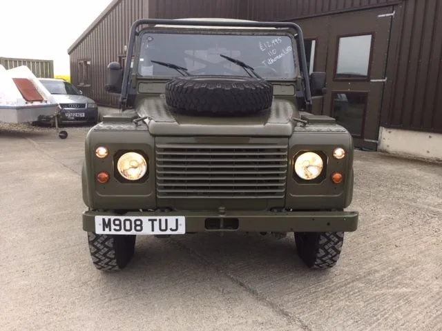 Land Rover® 110 Tithonus LHD (TUJ)