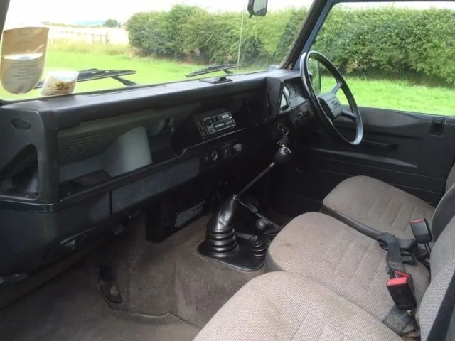 Land Rover® 110 *200tdi* *Power Steering*