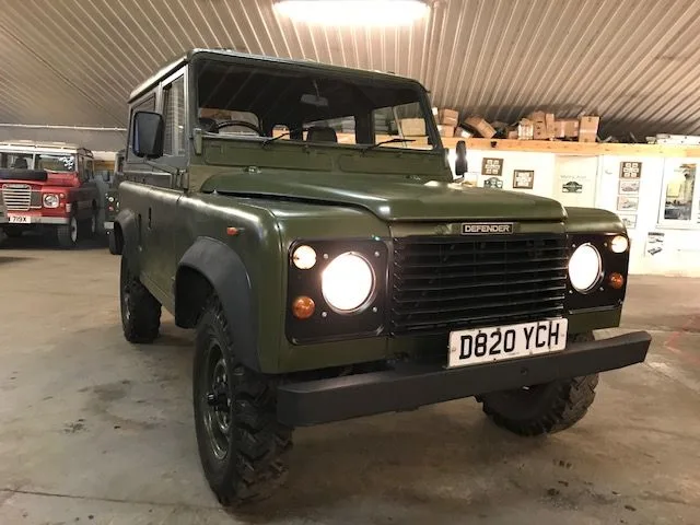 Land Rover ® 90 *Ex-Military* (YCH)