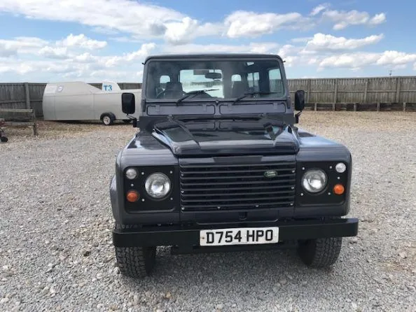Land Rover ® 90 *Petrol - Exportable* (HPO)