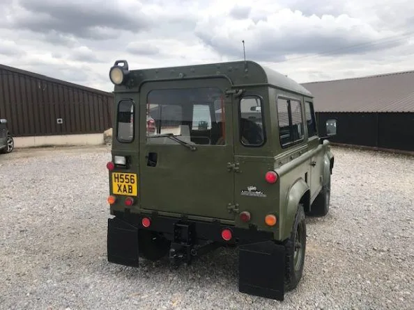 Land Rover ® 90 in Drab Olive (XAB) *Winterised*