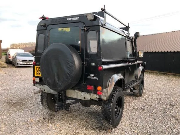 Land Rover ® 90 *Galvanised Chassis Rebuild* (RRS)