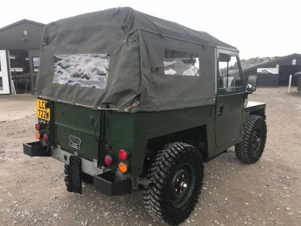 Land Rover® Lightweight in Drab Olive (1981)