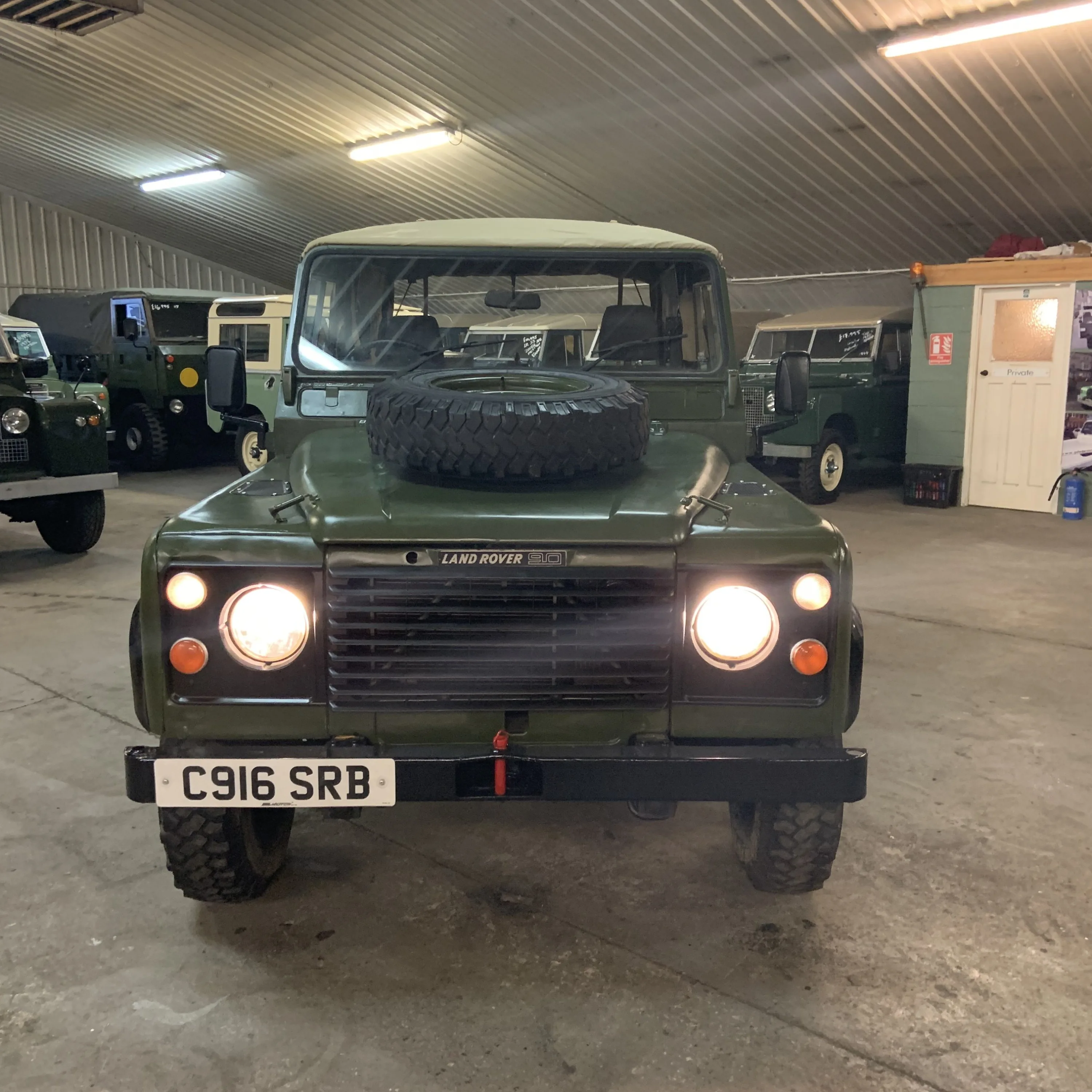 Land Rover® 90 *Power Steering & Soft-Top* (SRB)