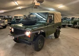Land Rover® 90 *Power Steering & Soft-Top* (SRB)