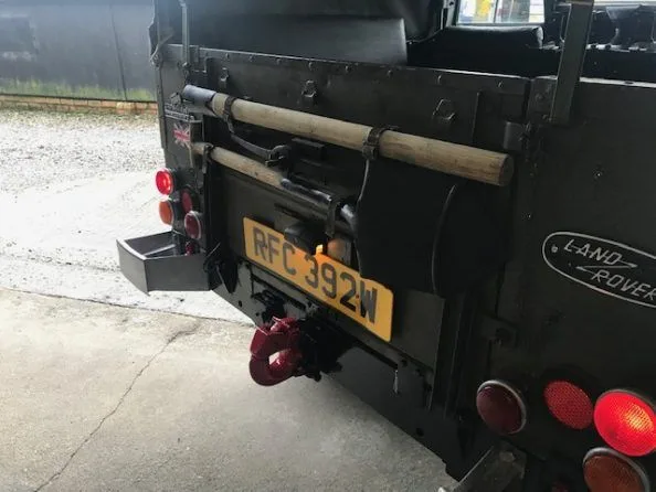 Land Rover® Lightweight *High Specification* (RFC)
