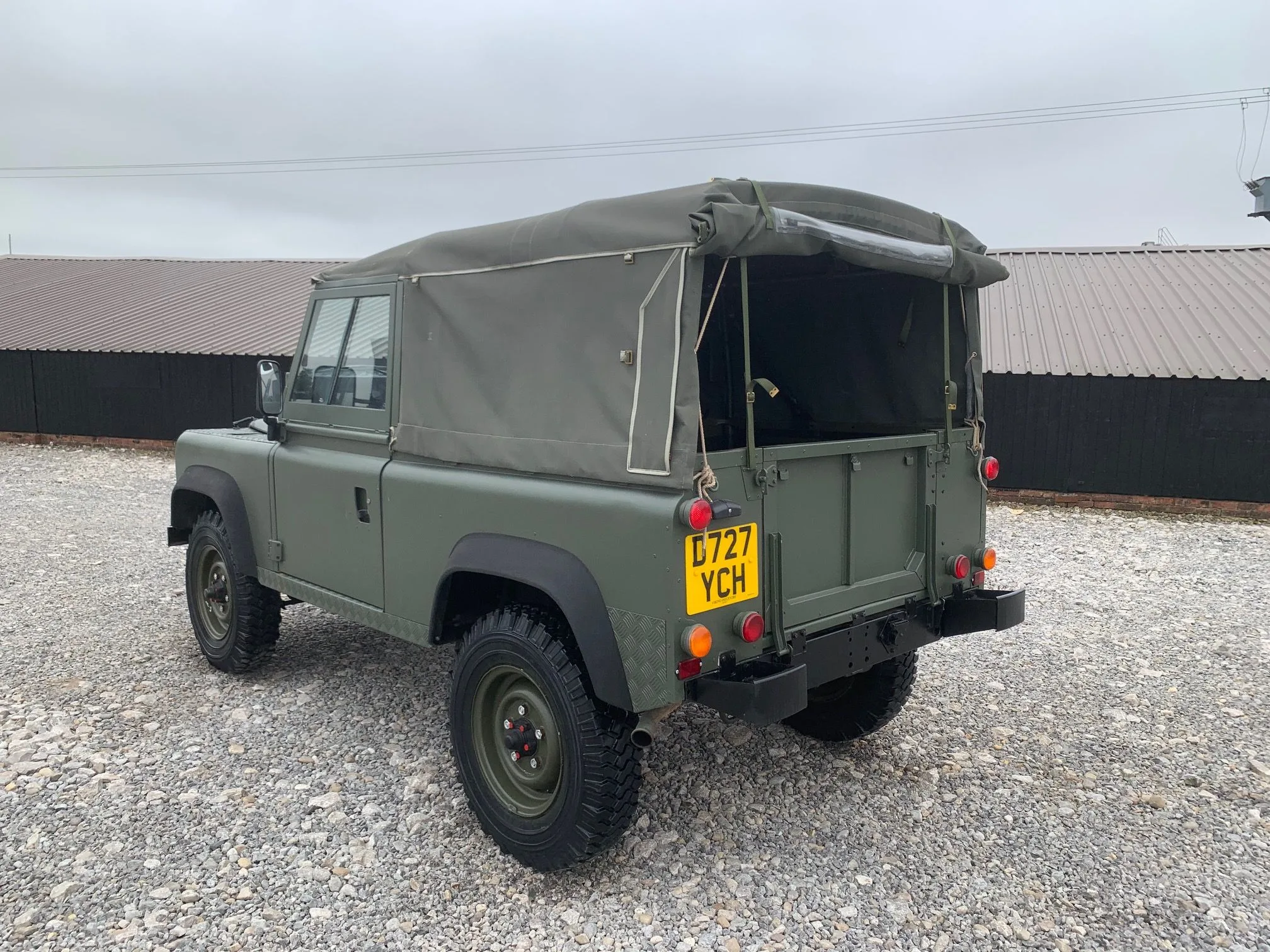 Land Rover® 90 *Ex-Military Ragtop* (YCH)