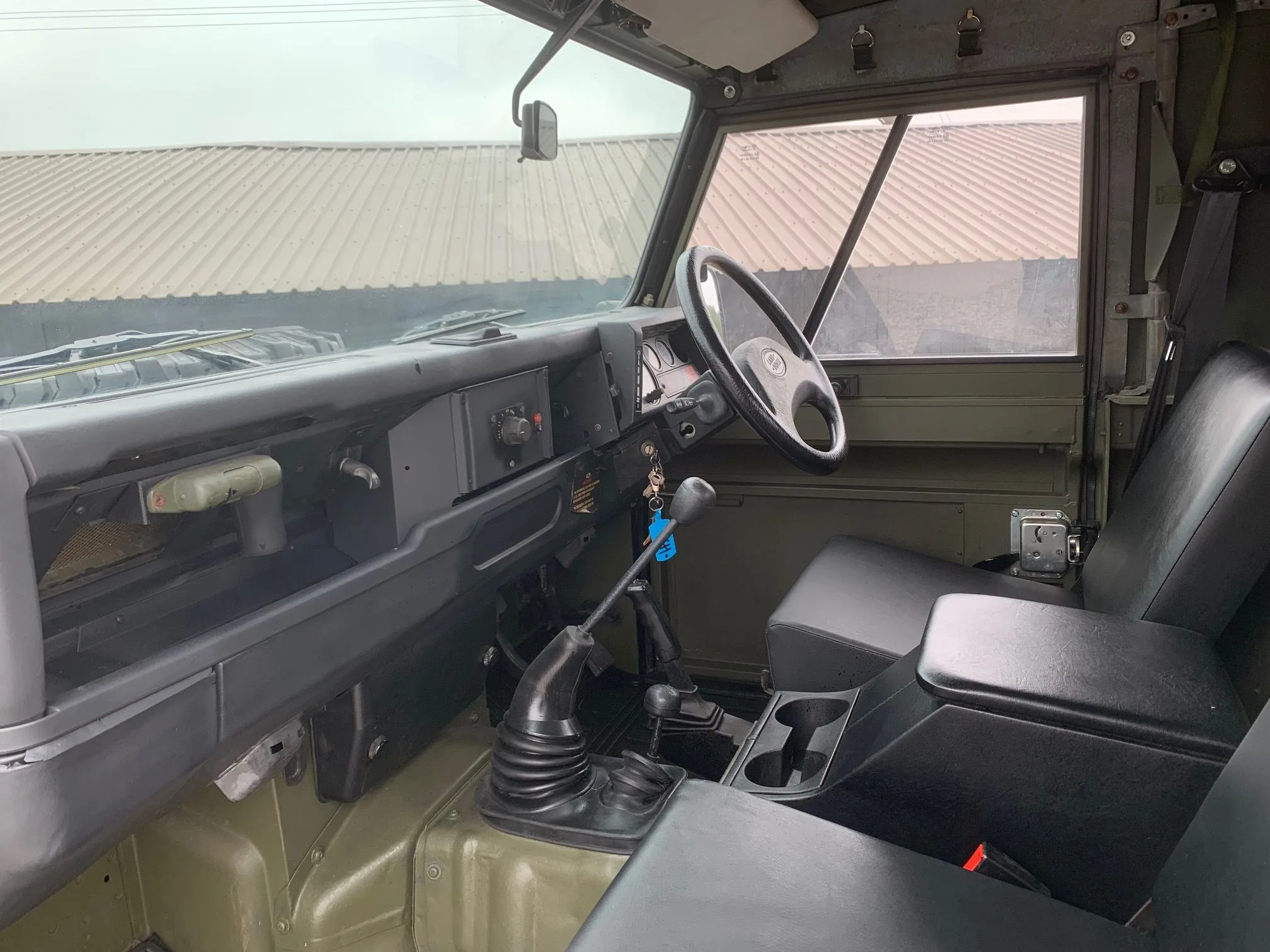 Land Rover® 90 *Ex-Military Ragtop* (YCH)