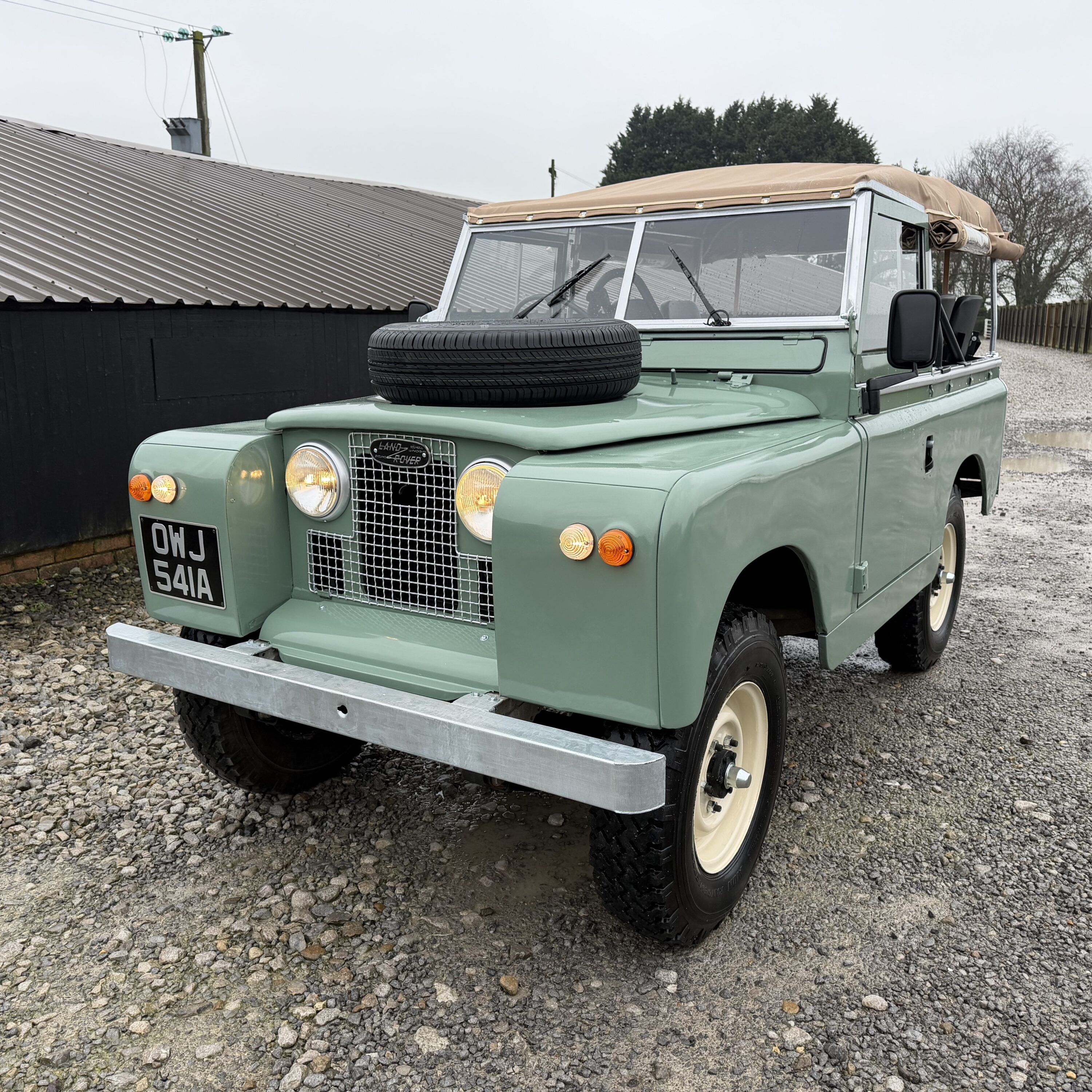 Land Rover® Series 2a *Galv Chassis & Full Electric* (OWJ)