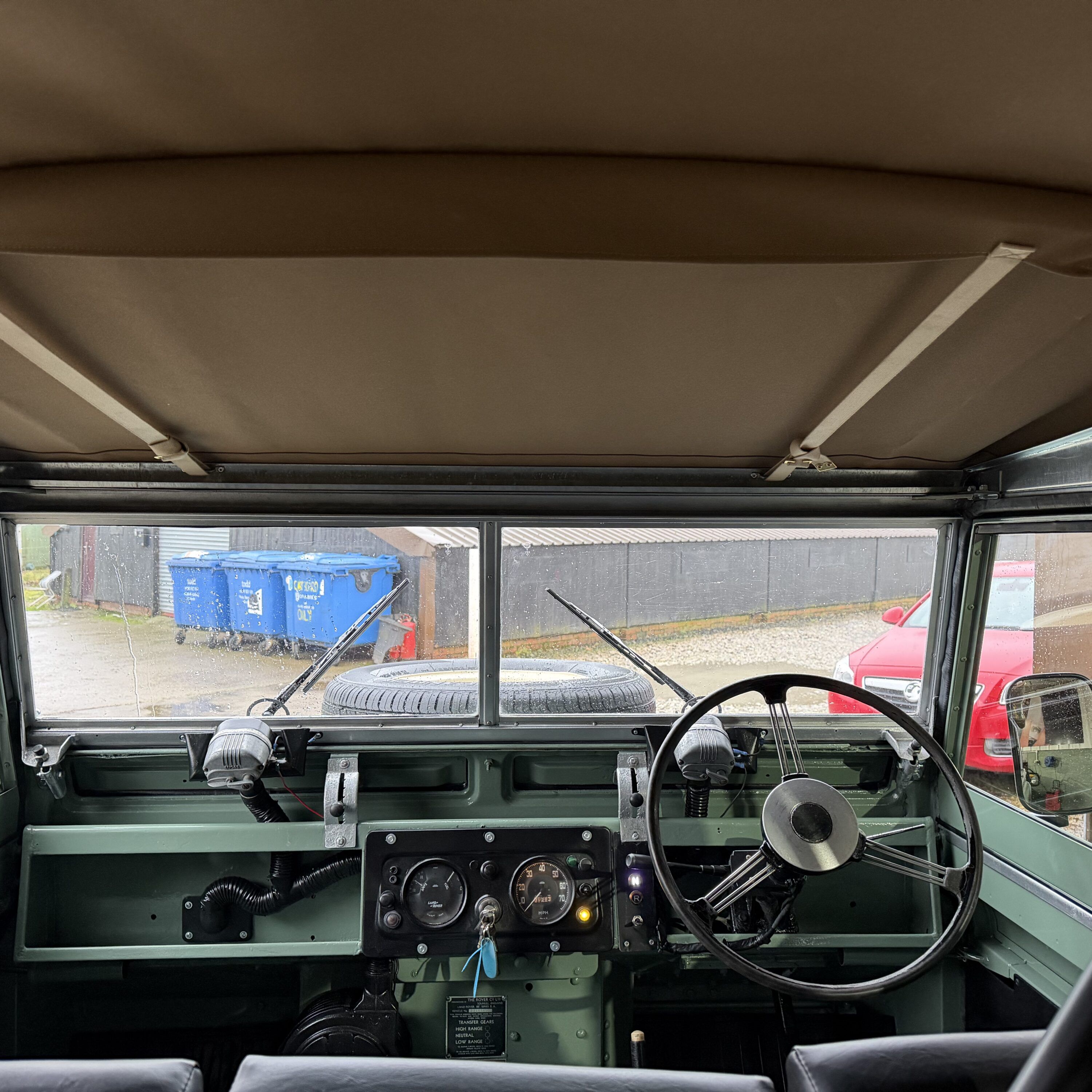 Land Rover® Series 2a *Galv Chassis & Full Electric* (OWJ)