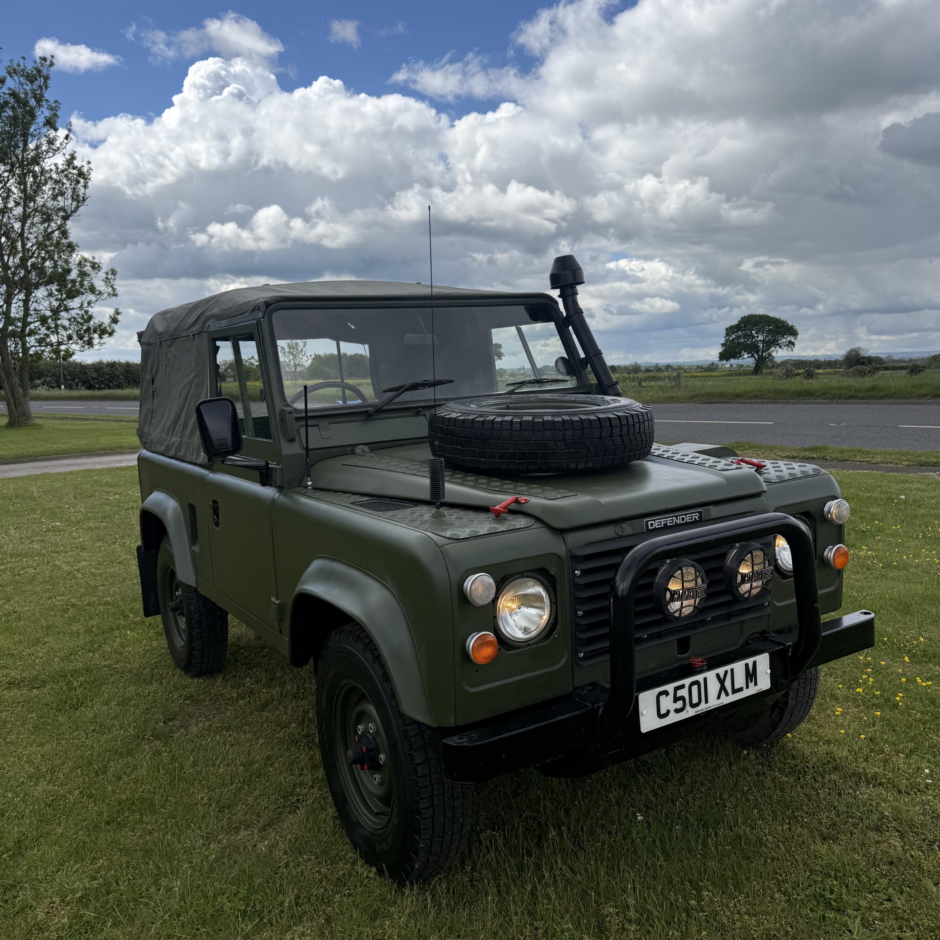 Land Rover®️ 90 *Imminent Tax & MOT Exemption* (XLM)
