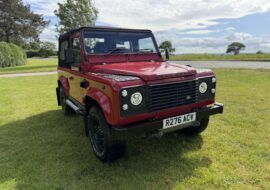 Land Rover® Defender 90 *300TDI Ragtop -HIGH SPEC* (ACV)