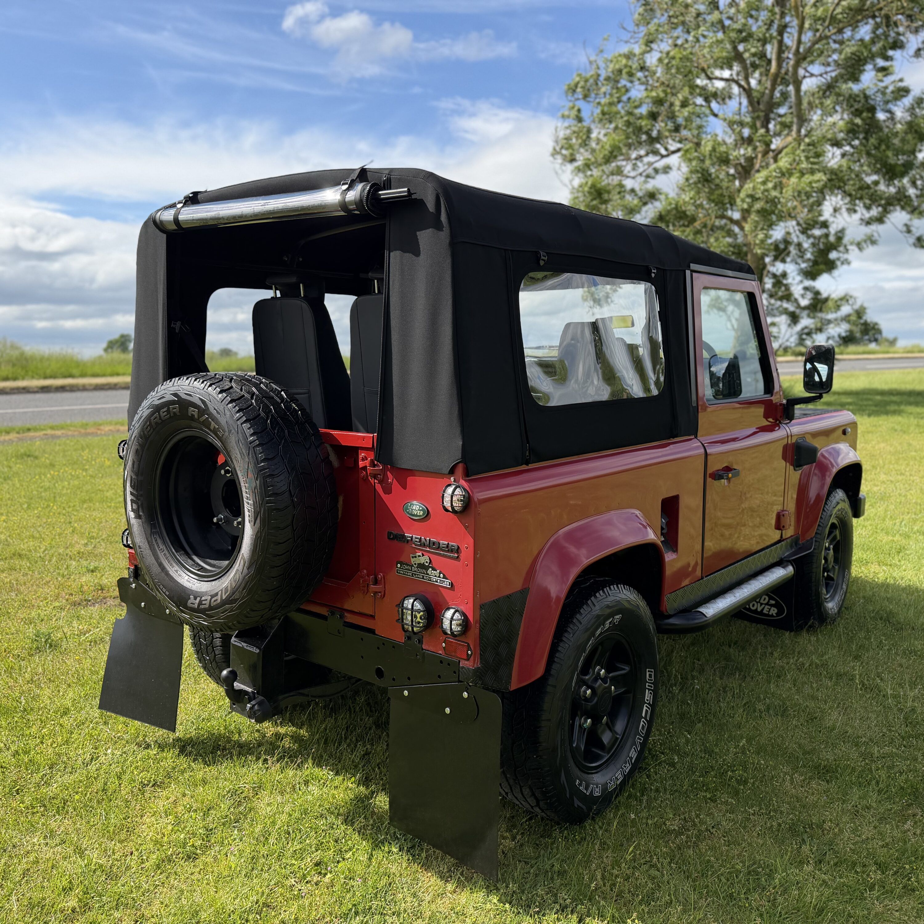 Land Rover® Defender 90 *300TDI Ragtop -HIGH SPEC* (ACV)