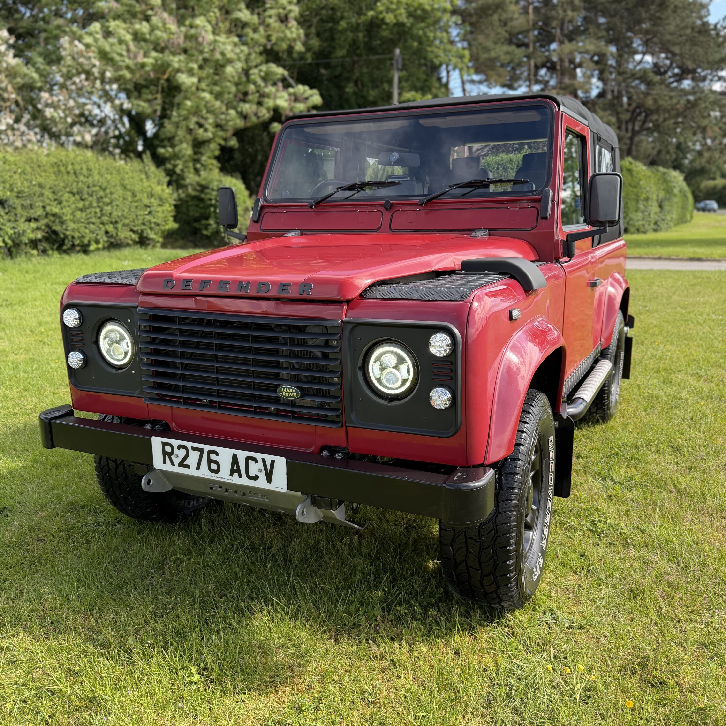 Land Rover® Defender 90 *300TDI Ragtop -HIGH SPEC* (ACV)