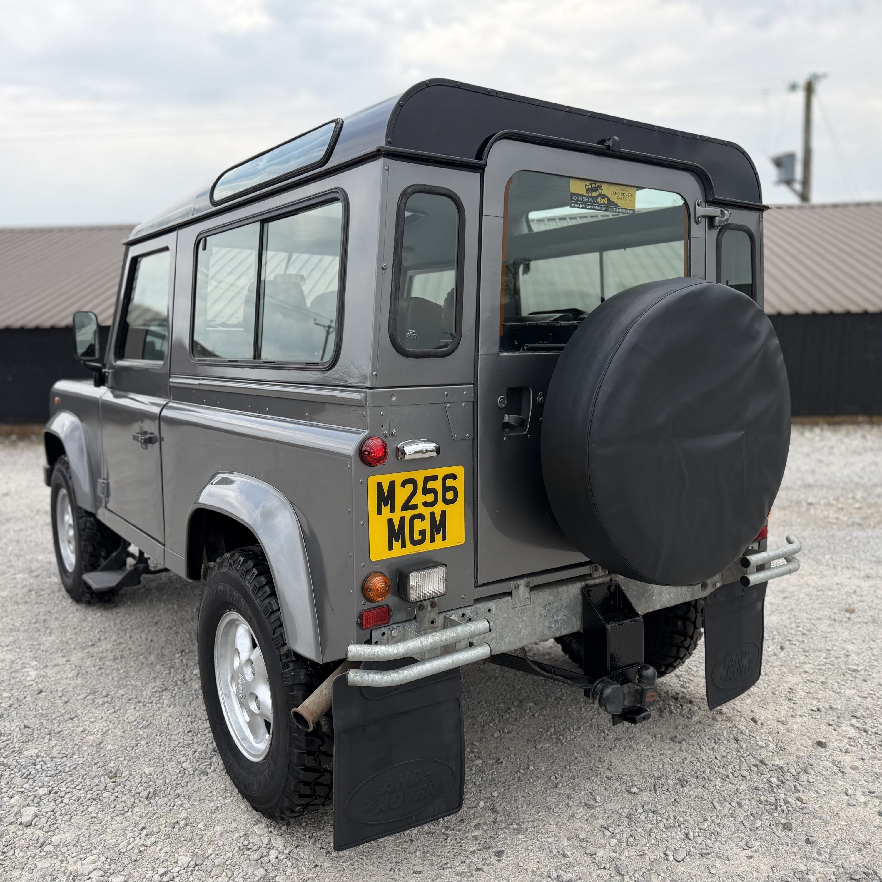 Land Rover® Defender 90 *Incredible Spec - Galv Chassis Station Wagon* (MGM)