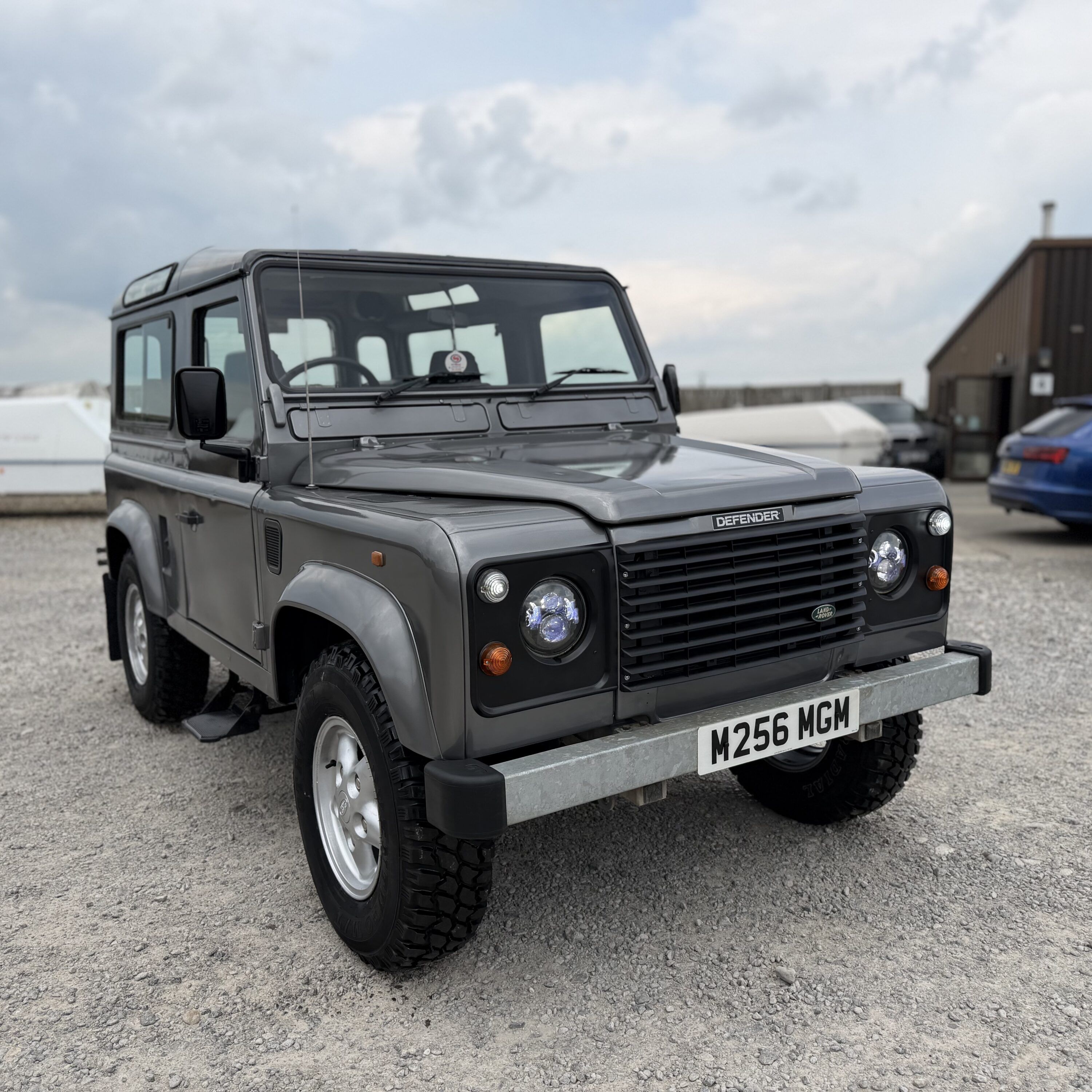 Land Rover® Defender 90 *Incredible Spec - Galv Chassis Station Wagon* (MGM)