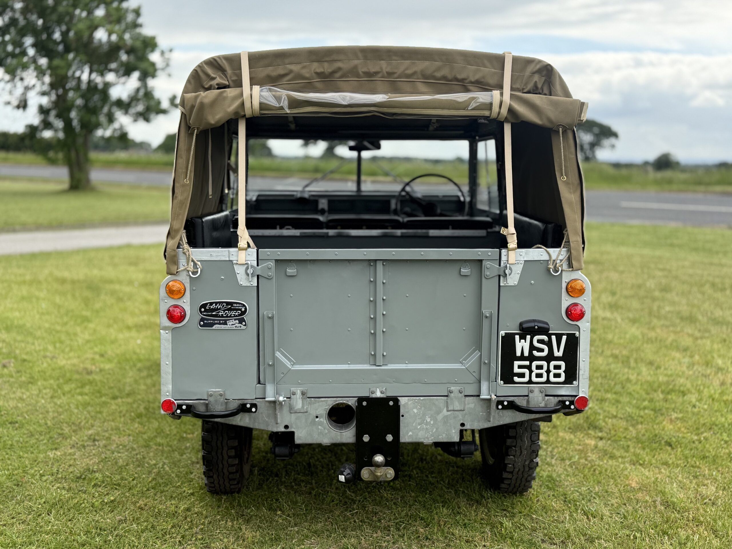 Land Rover® Series 2 *Galvanised Chassis - 7 Seater* (WSV)