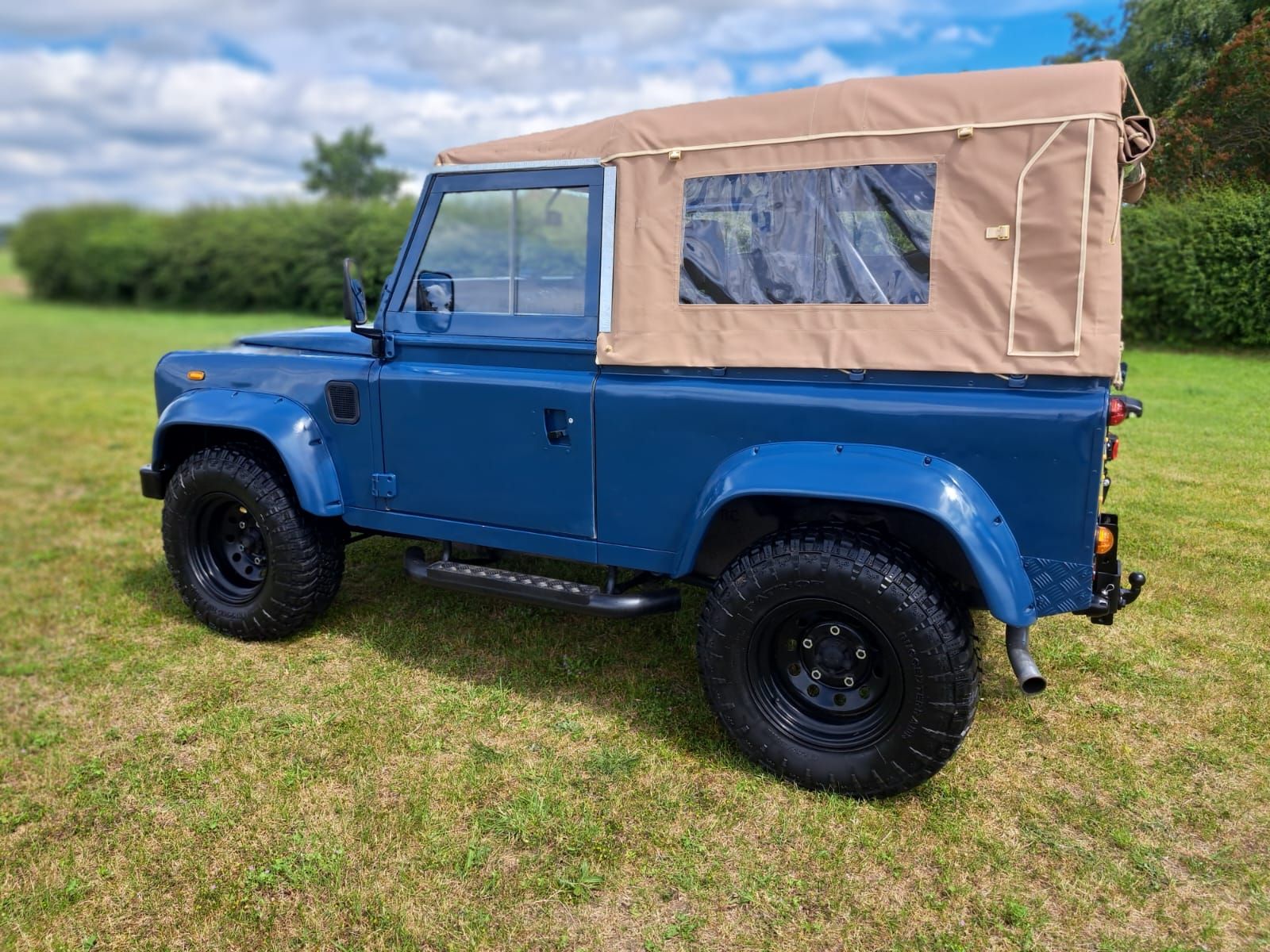 Land Rover® Defender 90 *Galv Chassis 200TDI* (LFO)
