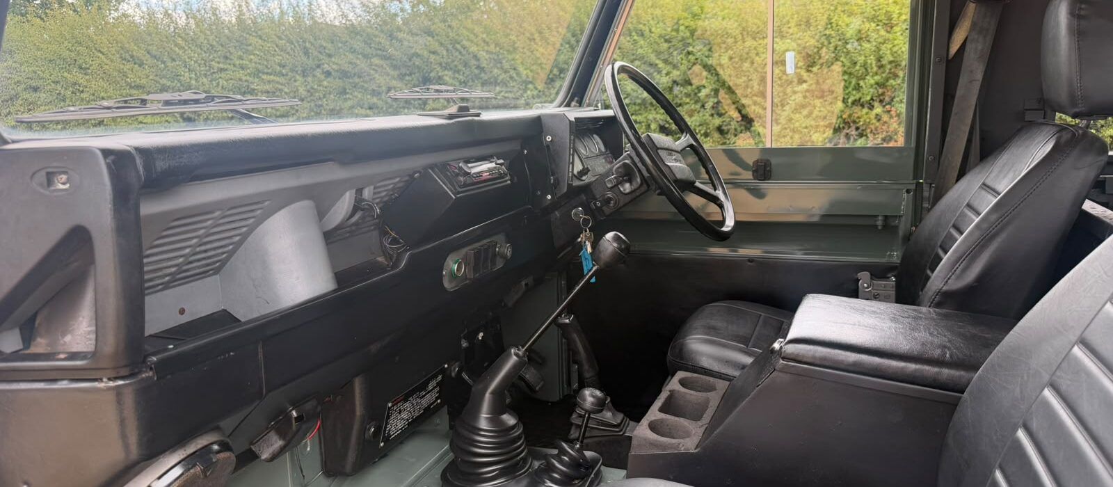 Land Rover® 90 *Imminent MOT & Tax Exemption - High Spec* (YPJ)